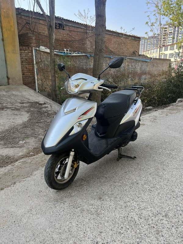 二手豪爵VF125
