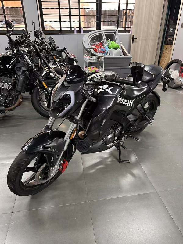 二手贝纳利小迅龙 BN150S