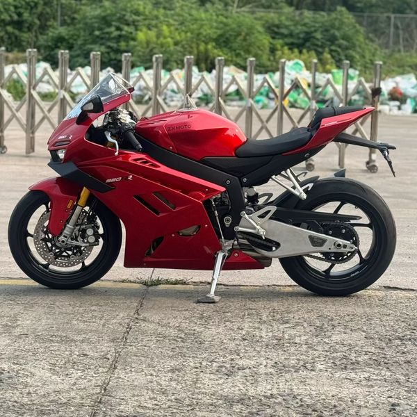 二手张雪机车820RR