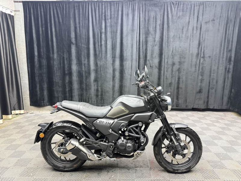 二手新大洲本田CBF190TR