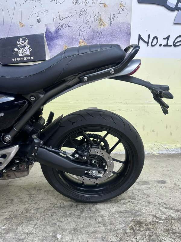 二手凯旋Speed 400
