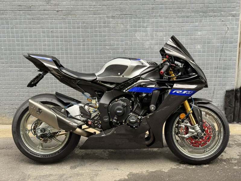 二手雅马哈YZF-R1