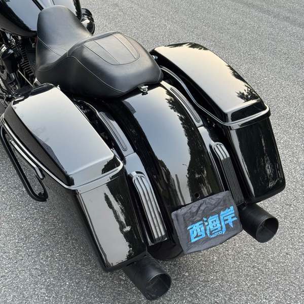 二手哈雷戴维森公路滑翔 Road Glide