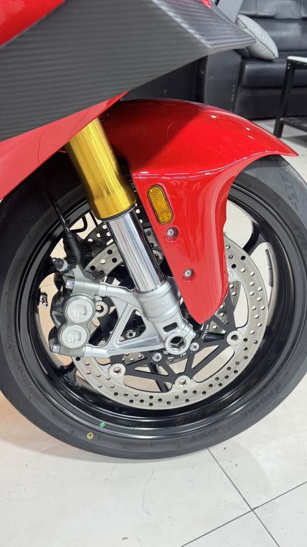 二手张雪机车820RR