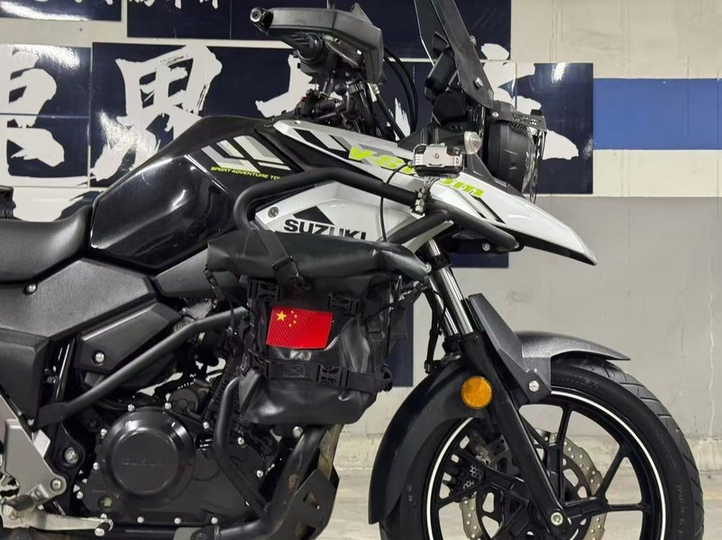 二手豪爵铃木DL250