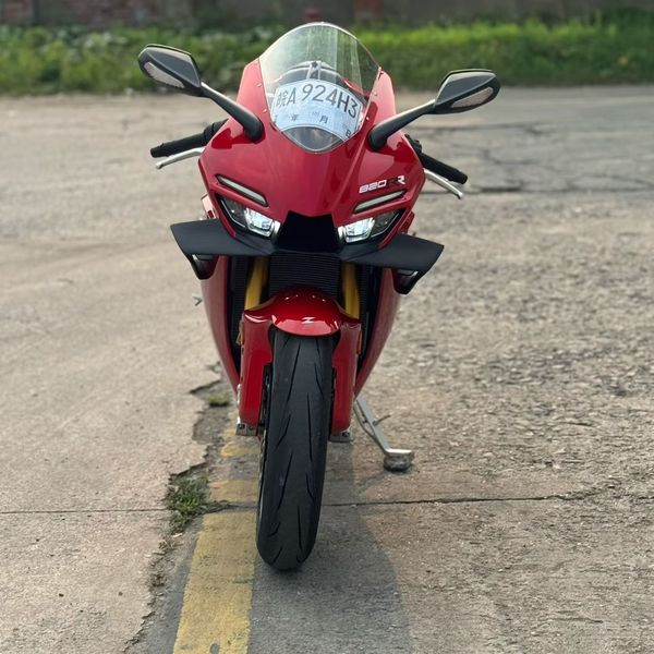 二手张雪机车820RR
