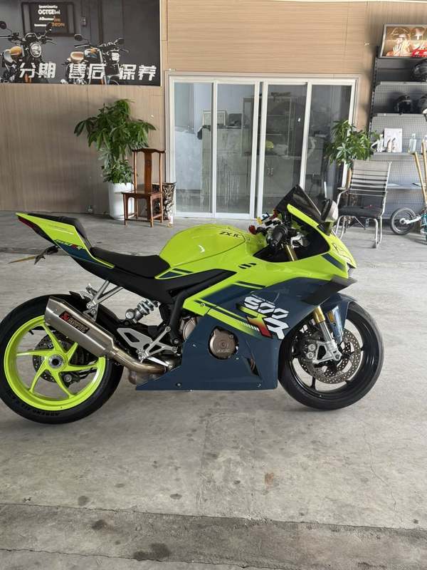 二手张雪机车500RR