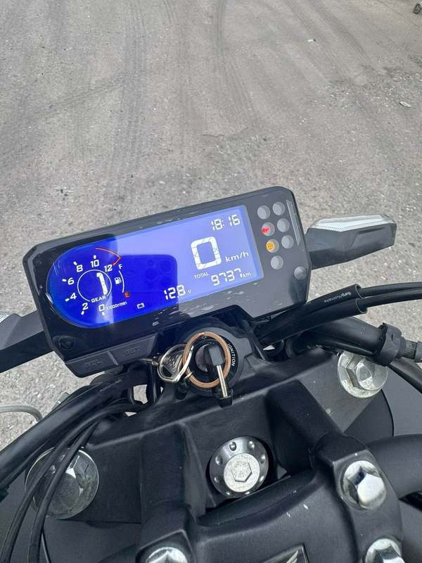 二手本田CB400F