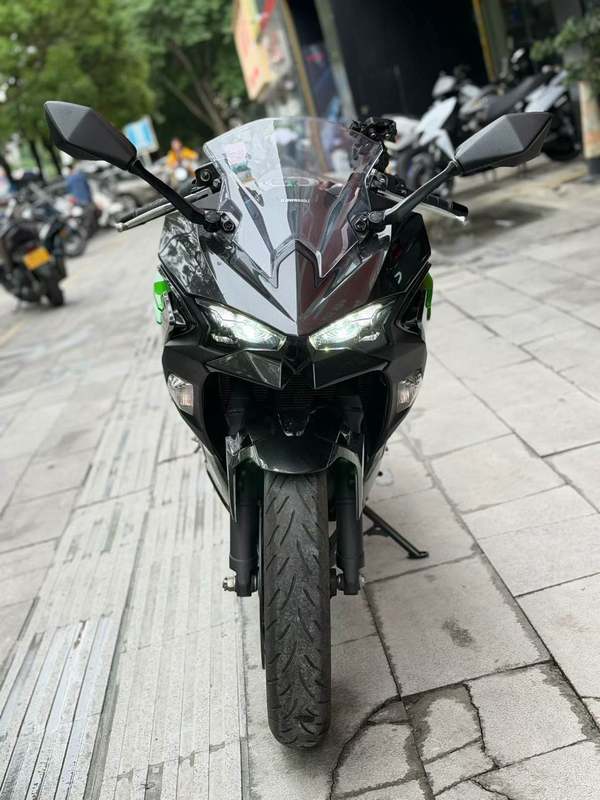 二手川崎Ninja 500
