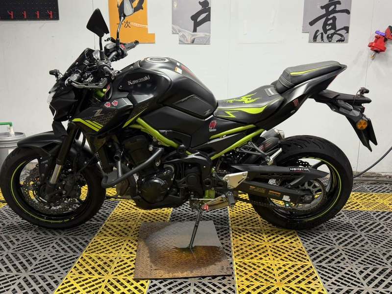 二手川崎Z900