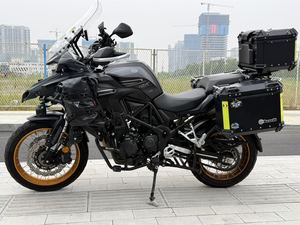 二手贝纳利TRK552