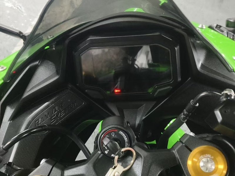 二手川崎ZX-4R