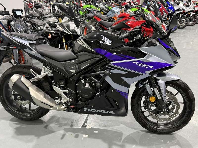 二手本田CBR400R