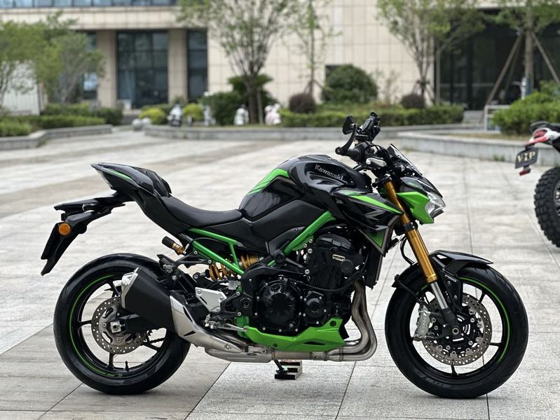 二手川崎Z900