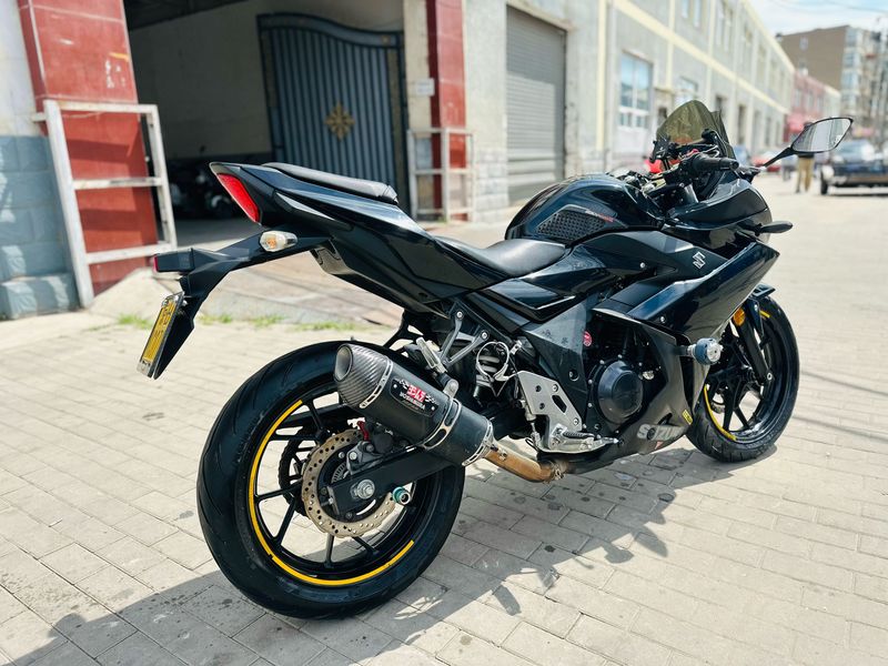 二手豪爵铃木GSX250R