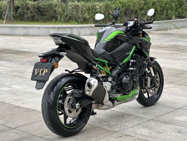 二手川崎Z900