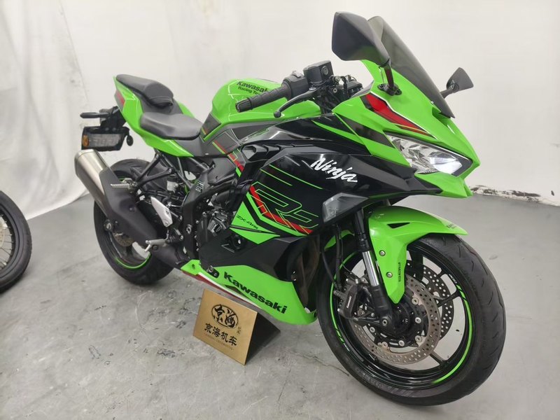 二手川崎ZX-4R