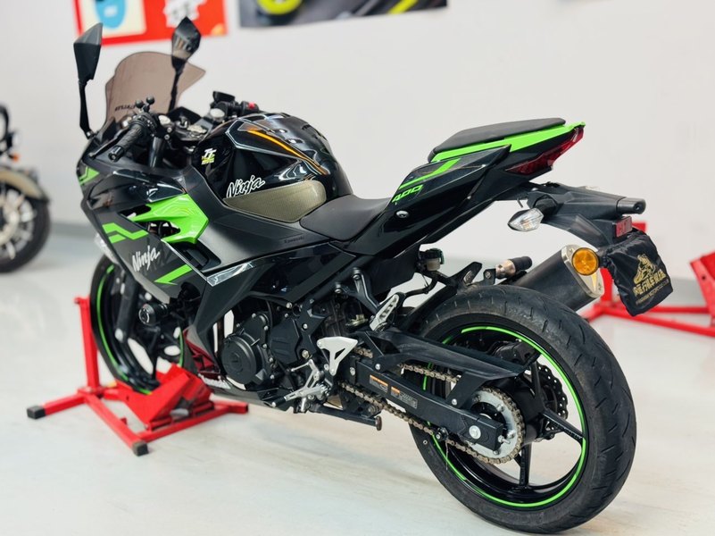 二手川崎Ninja 400