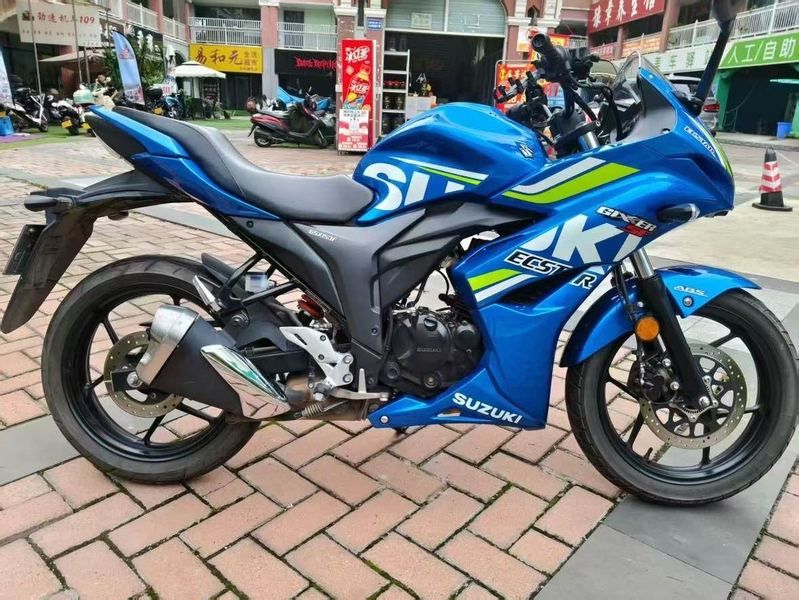 二手济南铃木极客飒 Gixxer 155