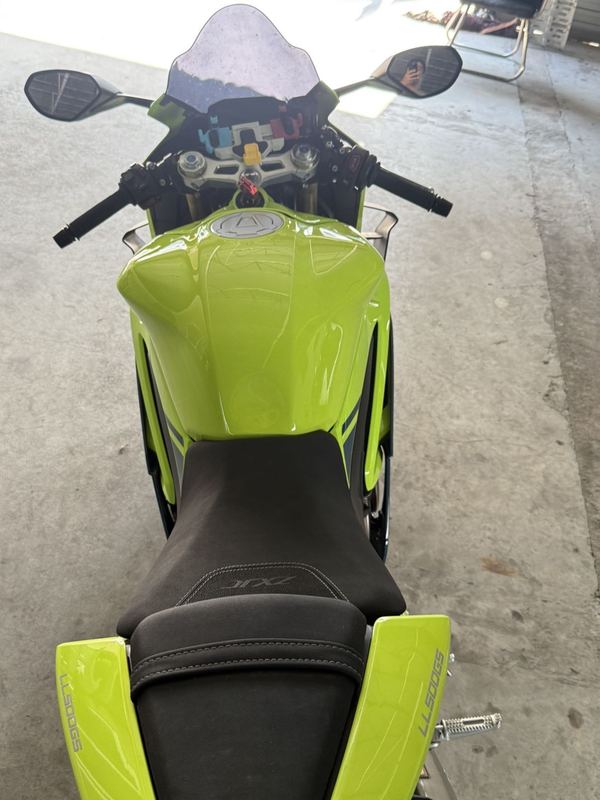 二手张雪机车500RR