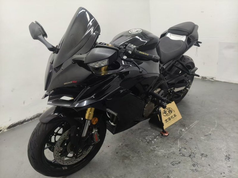 二手QJMOTOR赛600