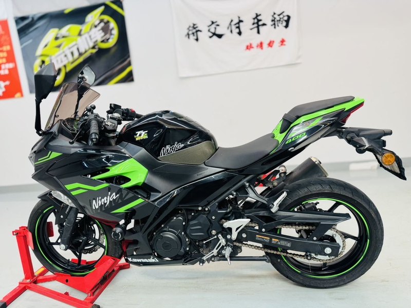 二手川崎Ninja 400