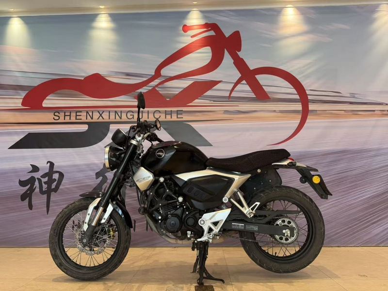 二手五羊本田鸷道 CB190SS