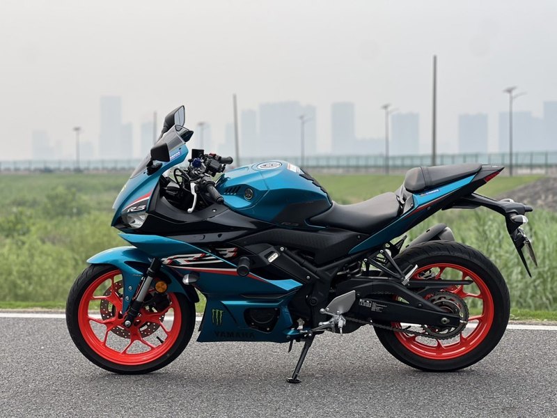 二手雅马哈YZF-R3