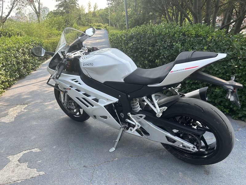 二手张雪机车820RR