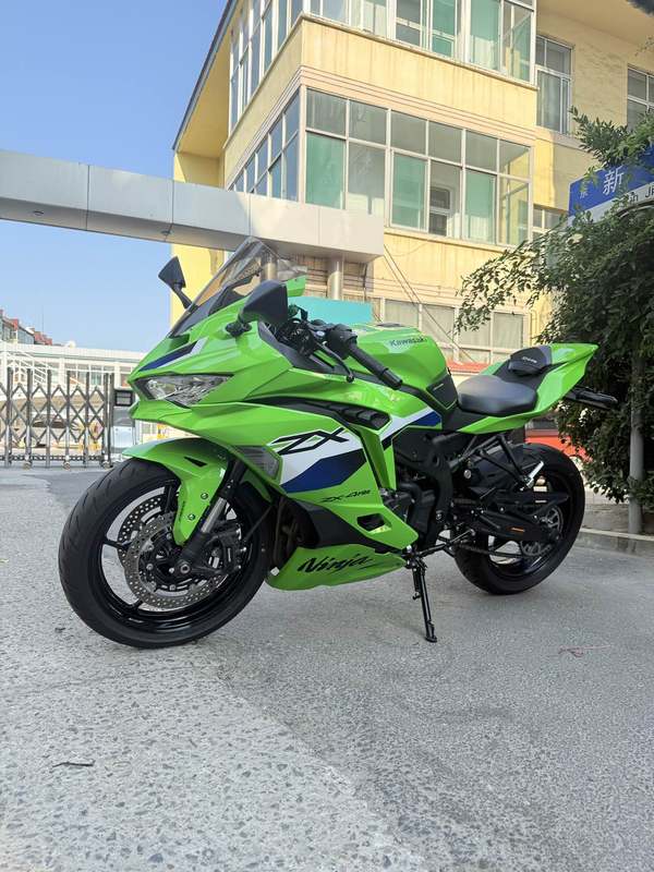 二手川崎ZX-4R