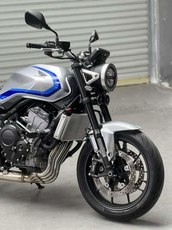 二手本田CB500 Super Four