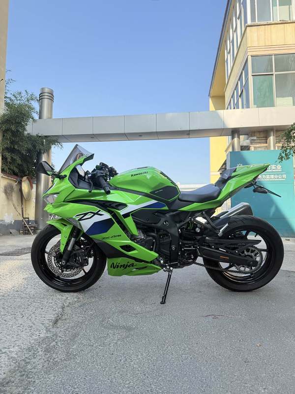 二手川崎ZX-4R