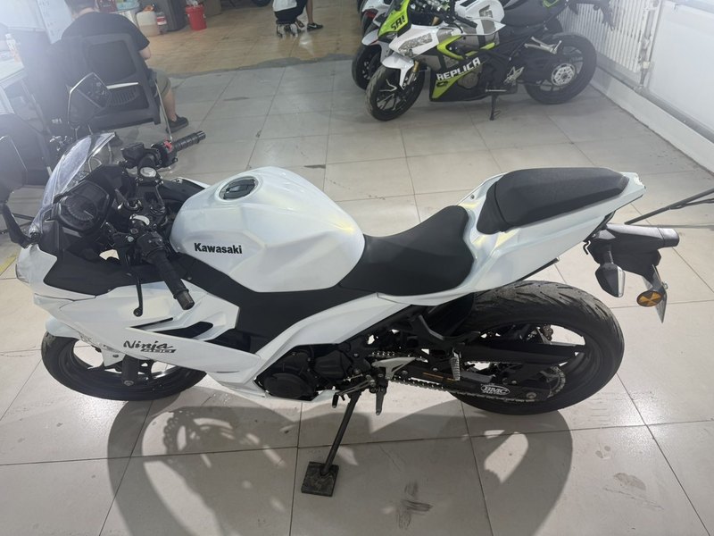 二手川崎Ninja 400