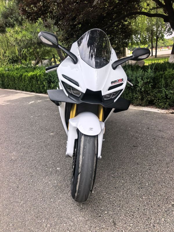 二手张雪机车820RR