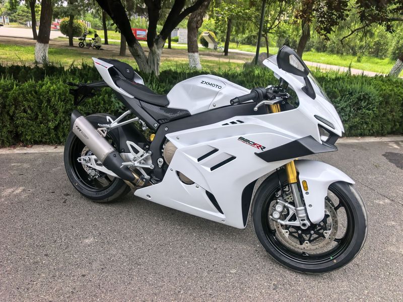 二手张雪机车820RR