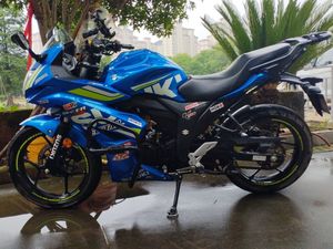 二手济南铃木极客飒 Gixxer 155