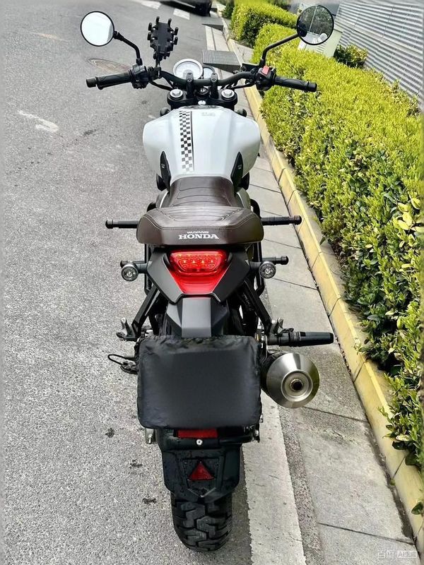 二手五羊本田鸷道 CB190SS