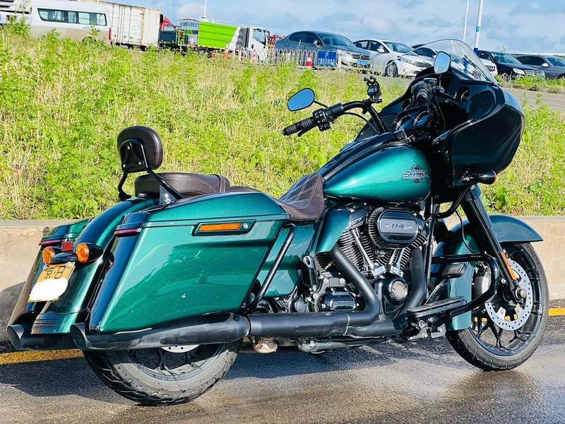 二手哈雷戴维森公路滑翔 Road Glide
