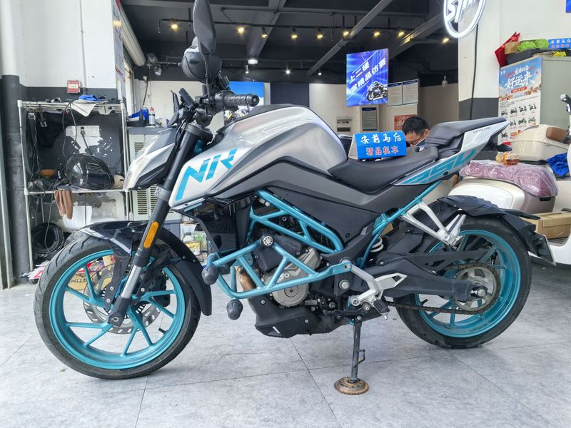 二手春风250NK