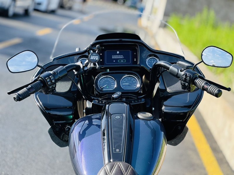 二手哈雷戴维森公路滑翔 Road Glide