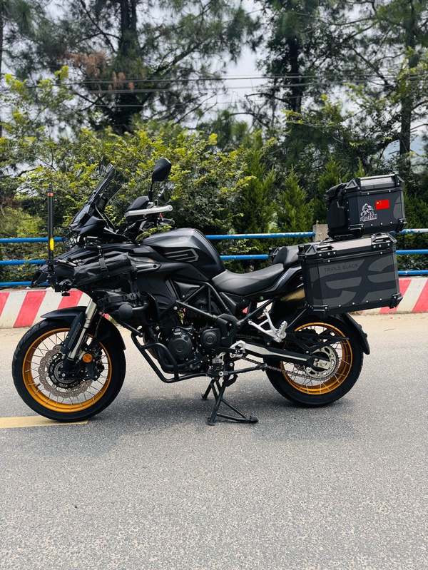 二手贝纳利TRK552