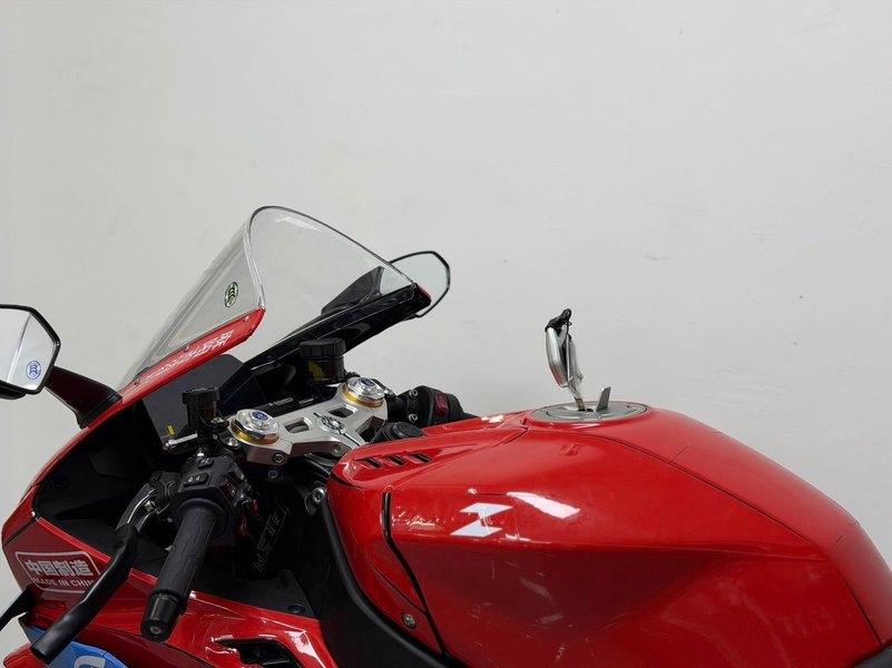 二手张雪机车820RR