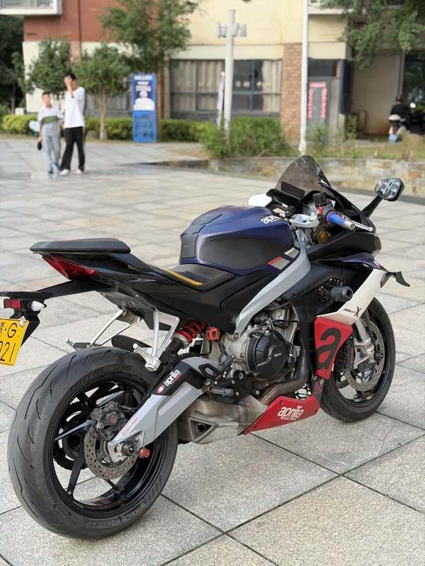 二手阿普利亚RS 660 