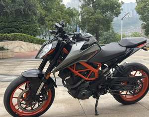 二手KTMR2R390 Duke