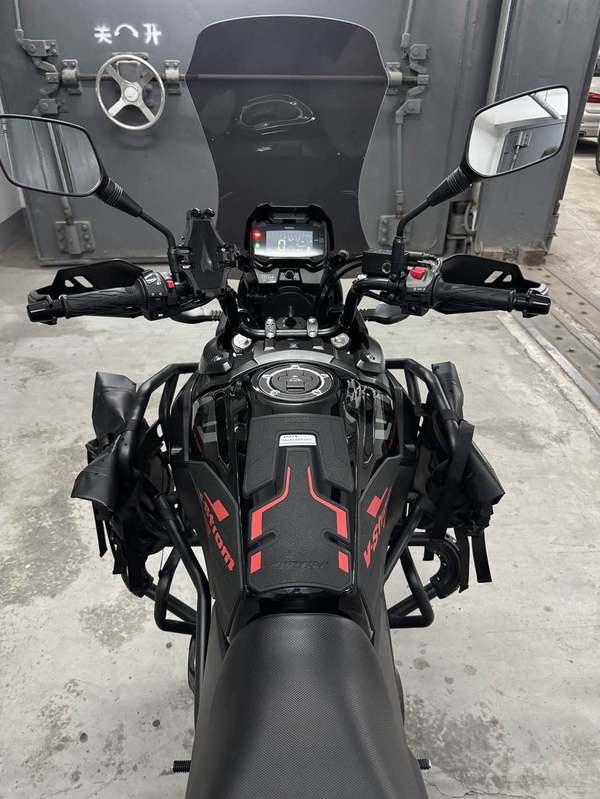 二手豪爵铃木DL250