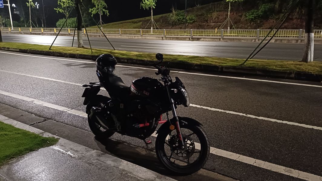 二手济南铃木极客飒 Gixxer 155 NK