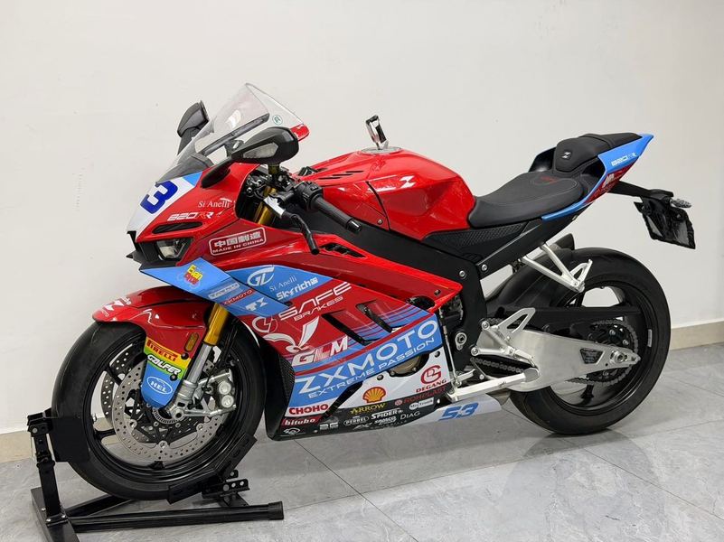 二手张雪机车820RR