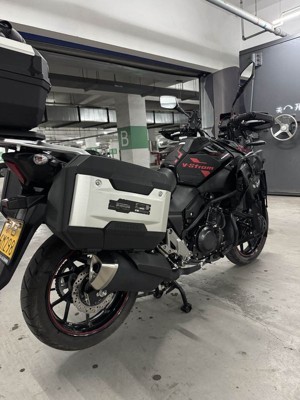 二手豪爵铃木DL250