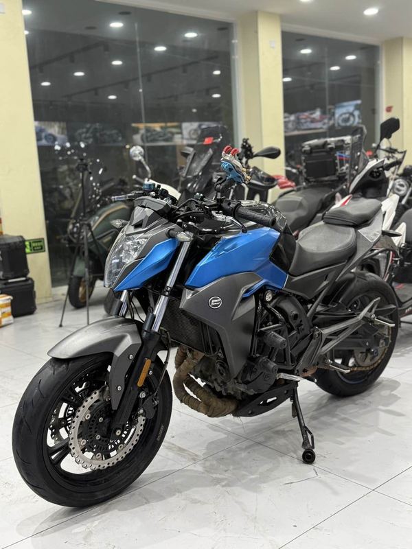 二手春风400NK