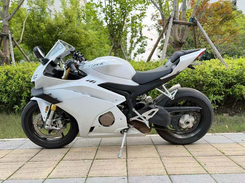 二手张雪机车500RR